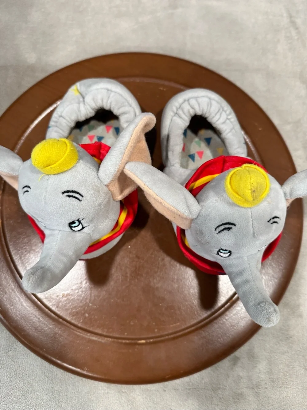Disney Dumbo Plush Kids Slippers Size:9-10
